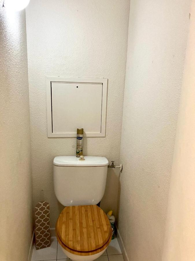 Appartement 2 Pieces En Etage Eleve, Centre-Ville Au Calme, Petite Vue Mer Nizza Exterior foto